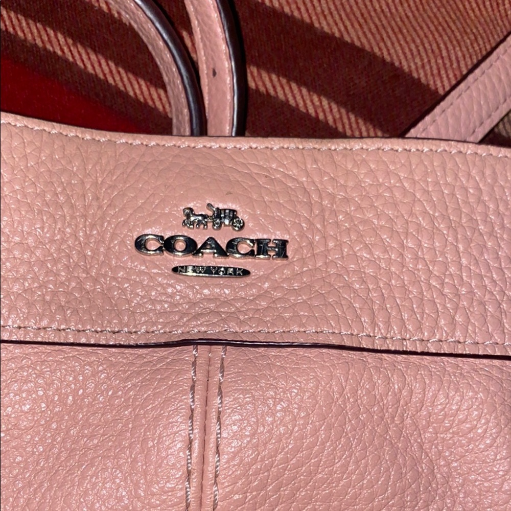 Coach Pink Shoulder Bag with Pebbled Leather (75) - Picture 3 of 10